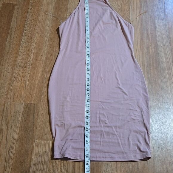 Elegant Pink Sleeveless Dress - Picture 6 of 14